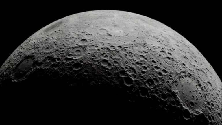agua en la luna