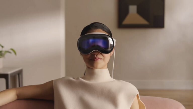Lanza Apple sus costosas gafas Vision Pro en EU