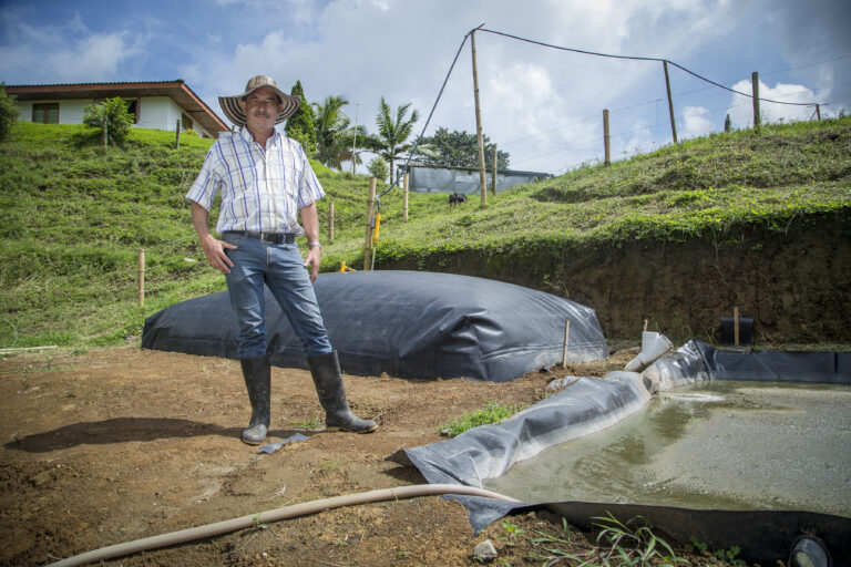 Bajo el lema de "No hay desechos solo recursos", Sistema.bio, ha encontrado la manera de generar impacto positivo en el medio ambiente.