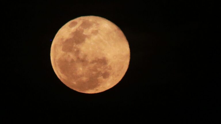Todo listo para ver las superlunas