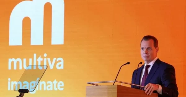 Olegario Vázquez Aldir lidera renovación e impulsa Multiva