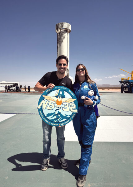 Víctor González promueve educación médica con apoyo espacial