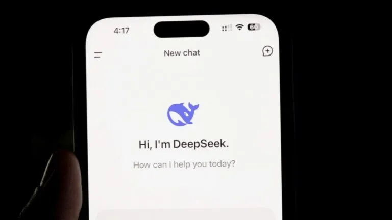 DeepSeek anuncia un modelo de IA con sparse attention que reduce costos de API y aumenta eficiencia tecnológica en Estados Unidos