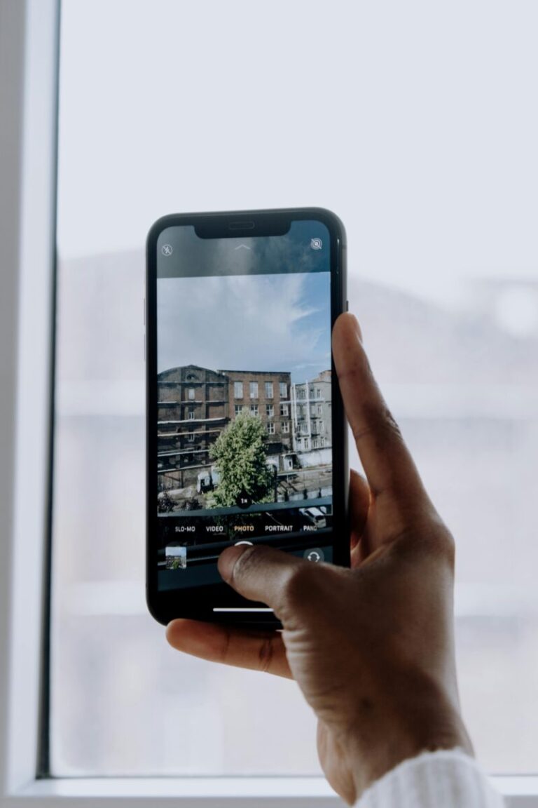 El iPhone 17 busca mantener el liderazgo de Apple con mejoras en diseño y cámaras frente a un mercado exigente