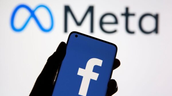 Nueva función de inteligencia artificial en Facebook que sugiere ediciones automáticas de fotos guardadas en el teléfono