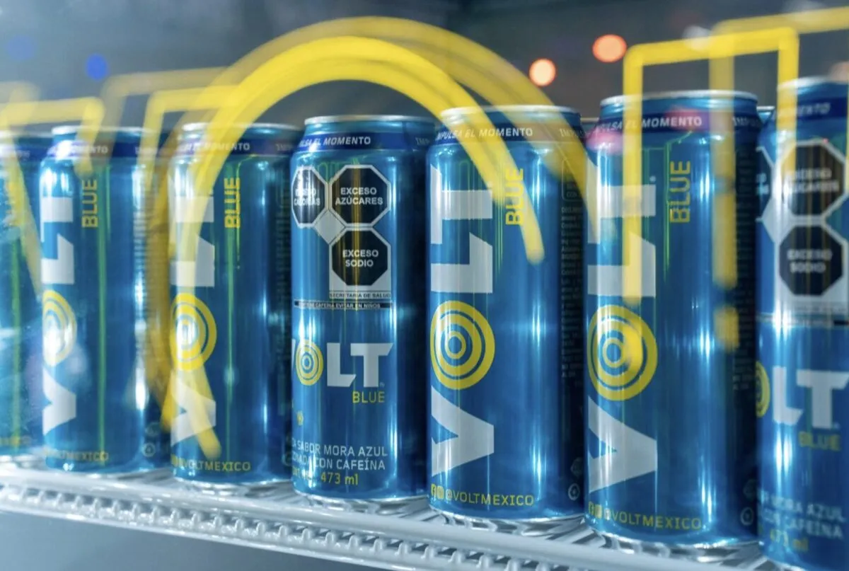 VOLT de AJEMEX se encuentra en varios e intensos sabores.