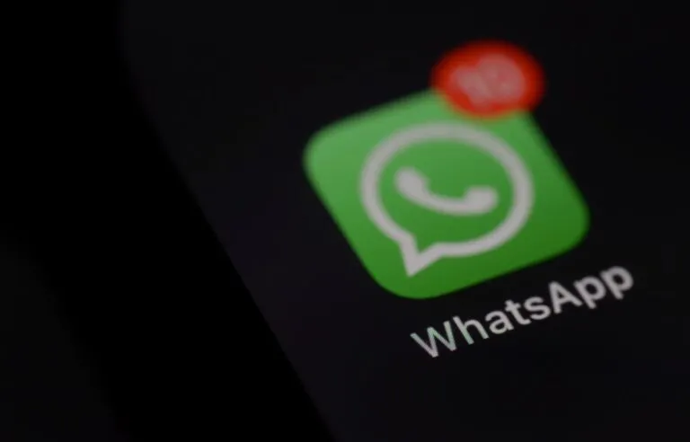 Comunicación segura en WhatsApp mediante alias sin número