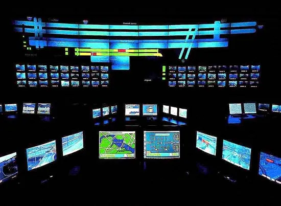 Plataforma digital de Kimley-Horn Technology Solutions mostrando análisis de datos para infraestructura y movilidad urbana en Estados Unidos