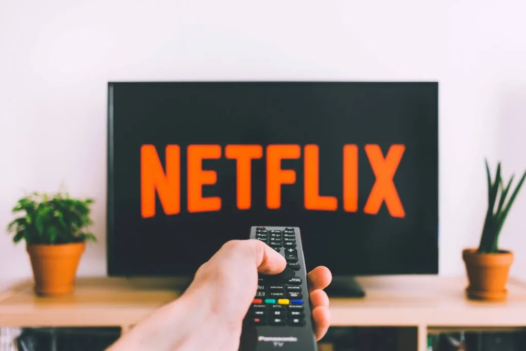Televisores Samsung y Sony antiguos que ya no serán compatibles con la app de Netflix a partir de febrero de 2026