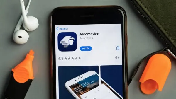 app Aeroméxico con funciones digitales de vuelo en México