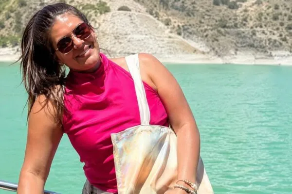 Turista recibe multa tras nadar en la Fontana di Trevi de Roma por un video viral en redes sociales