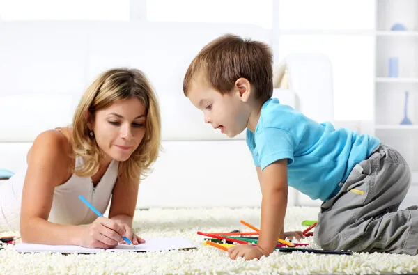 Especialistas utilizan tecnología avanzada para la detección de autismo en bebés mediante análisis digital y sensores