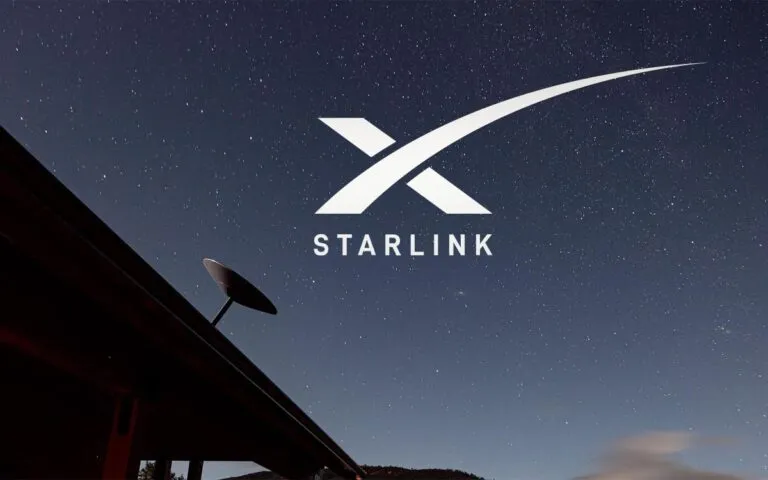 Tecnología Starlink con satélites en órbita baja ofreciendo internet rápido y conectividad espacial moderna