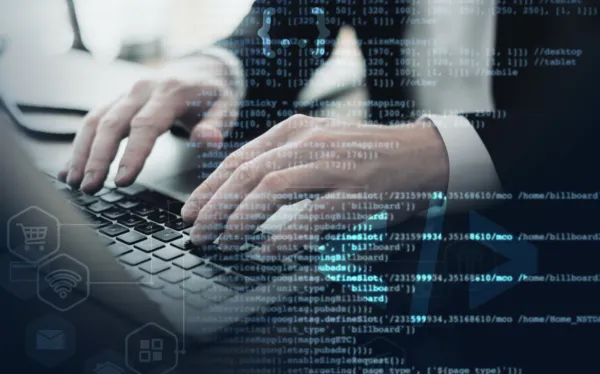 Tecnologías de IA y automatización aplicadas a sistemas de ciberseguridad analizados por Seguritech Privada.