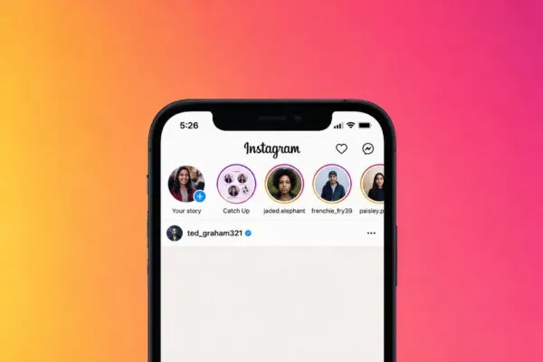 Instagram prueba Catch Up para reunir Stories pendientes en iOS y ayudar a los usuarios a ponerse al día.