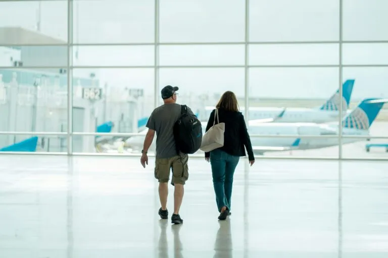 Volar sin Miedo ofrece información, audios y ejercicios para controlar la ansiedad durante cada fase de un vuelo.