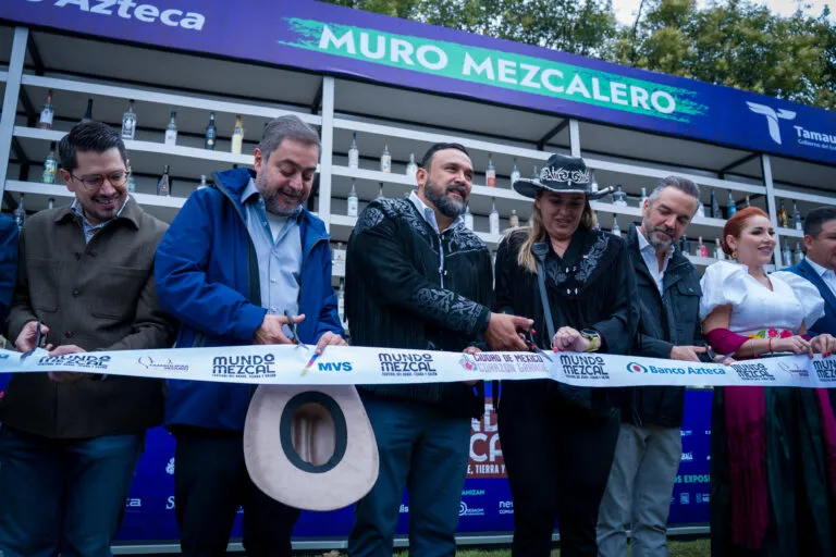 Mundo Mezcal y Banco Azteca detonan derrama económica en CDMX